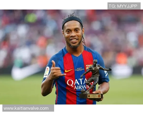 全球足球界的十位顶尖明星他们的传奇故事与辉煌成就